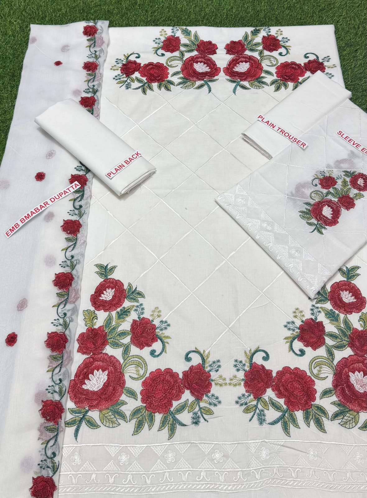 Charizma embroidery lawn 3pc