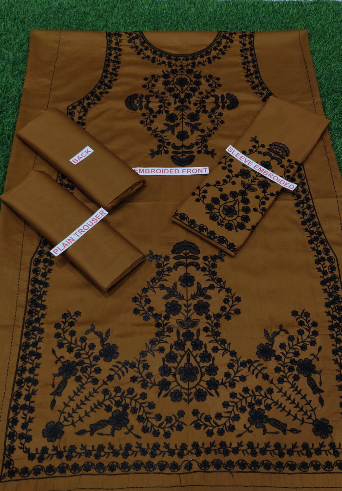 Sapphire embroidery lawn 2pc