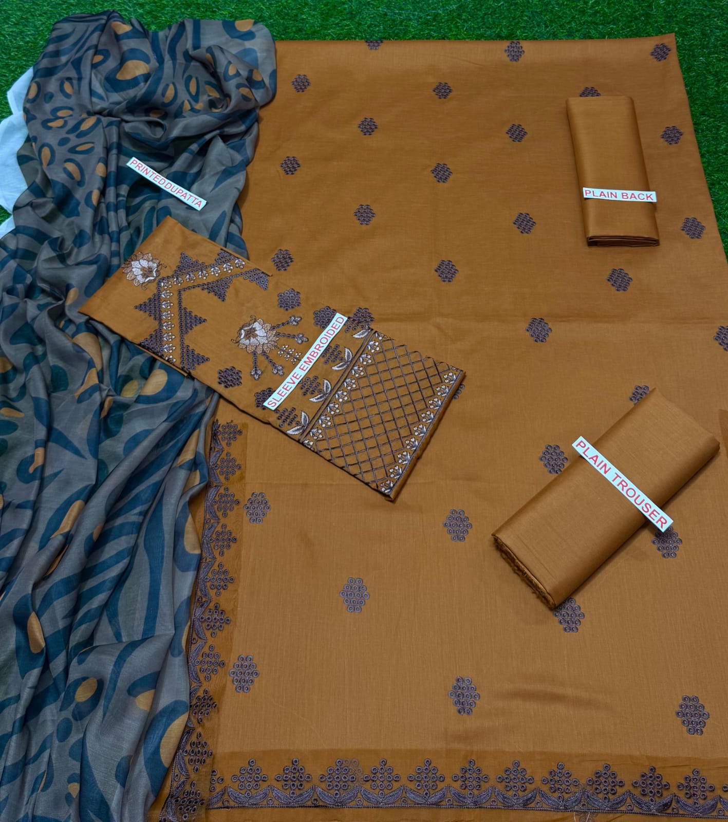 Charizma embroidery lawn 3 piece